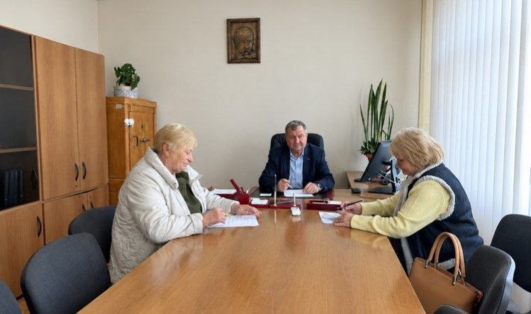 Податківці та керівництво Дубриницької громади обговорили наповнення місцевого бюджету