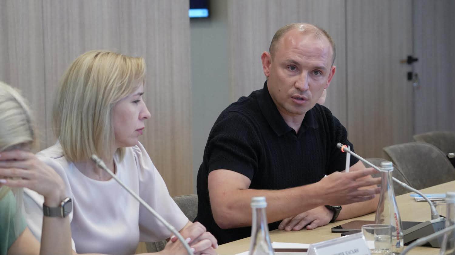 ДПС обговорює з бізнесом можливості вдосконалення підтримки постраждалих підприємств. Фото № 7/6