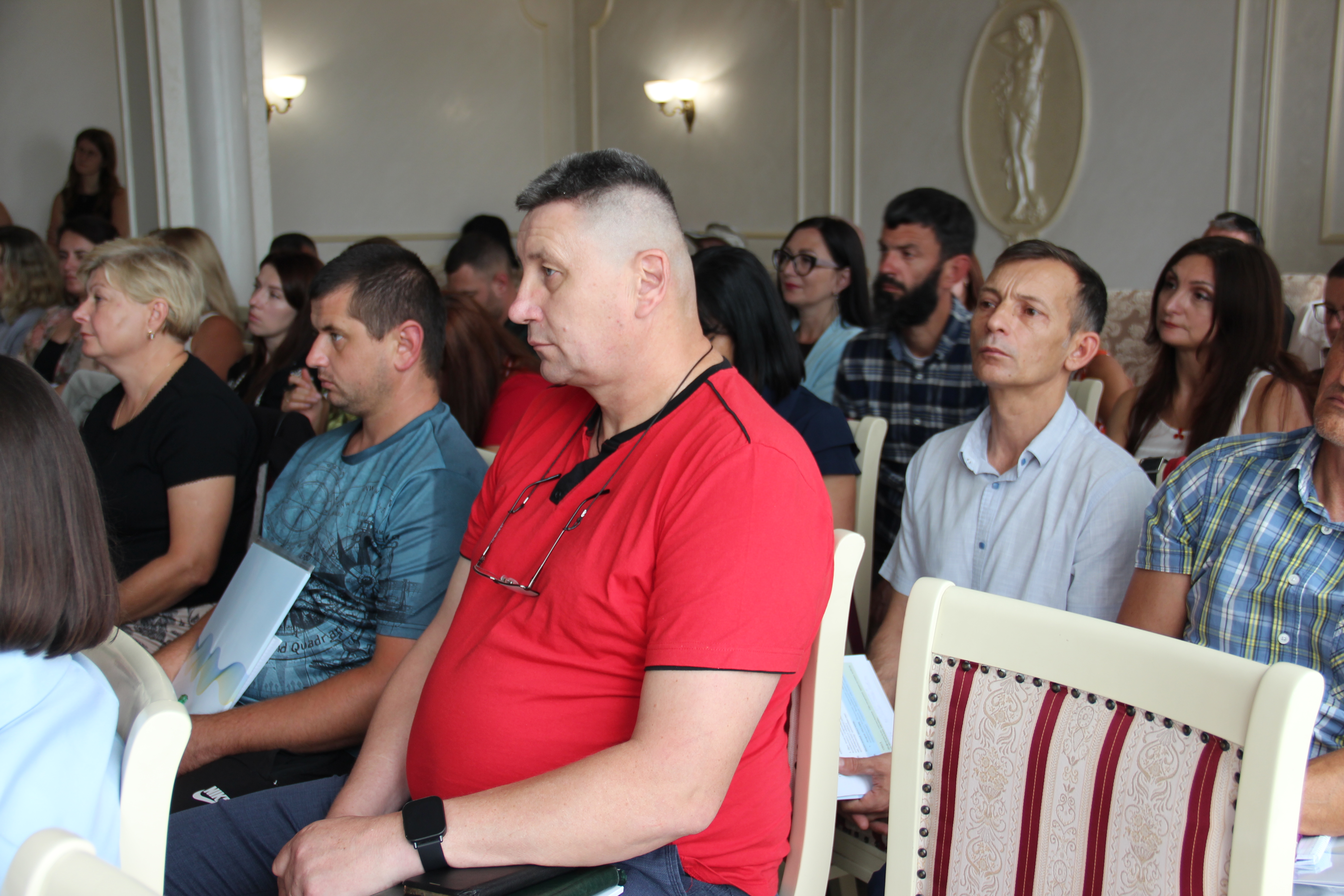 Податковий супровід ветеранського бізнесу: податківці ГУ ДПС у Закарпатській області долучилися до навчання у Хусті. Фото № 4/3