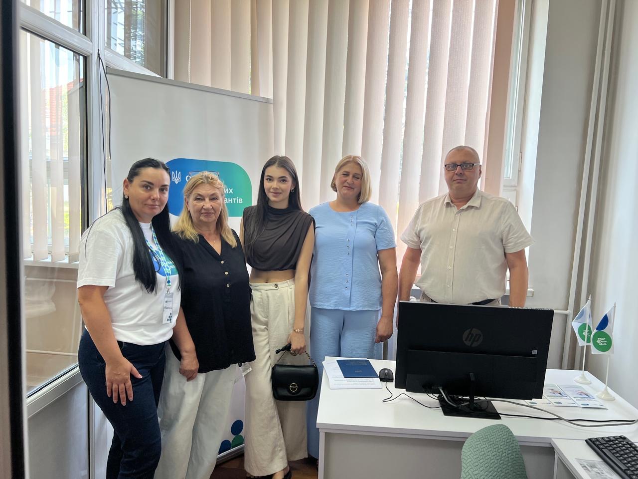 Тячівські податківці та служба зайнятості посилюють співпрацю у сфері підтримки підприємництва. Фото № 3/2