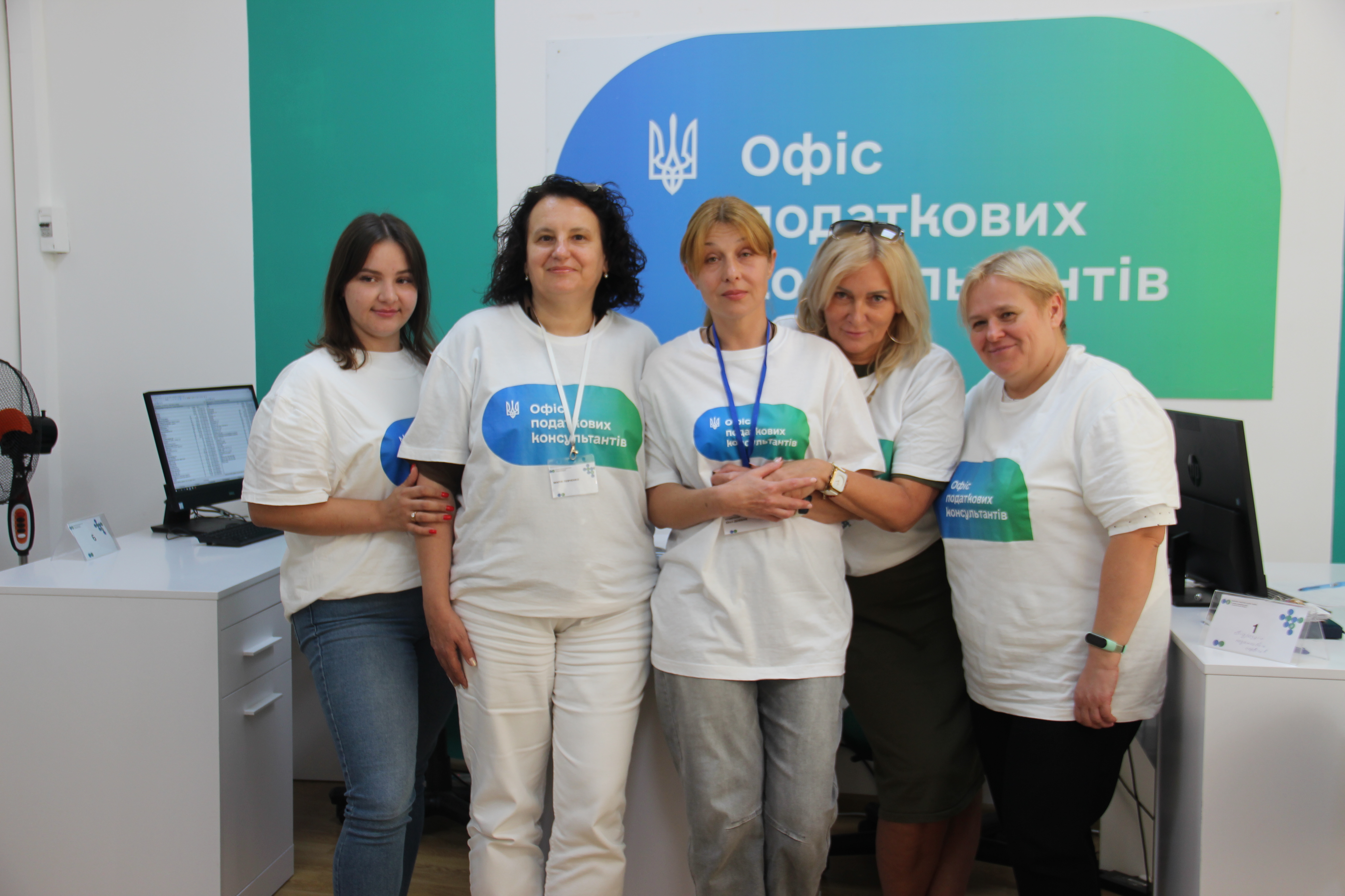 Рік партнерства з платниками: Офіс податкових консультантів Закарпаття надав понад п’ять тисяч консультацій. Фото № 11/10