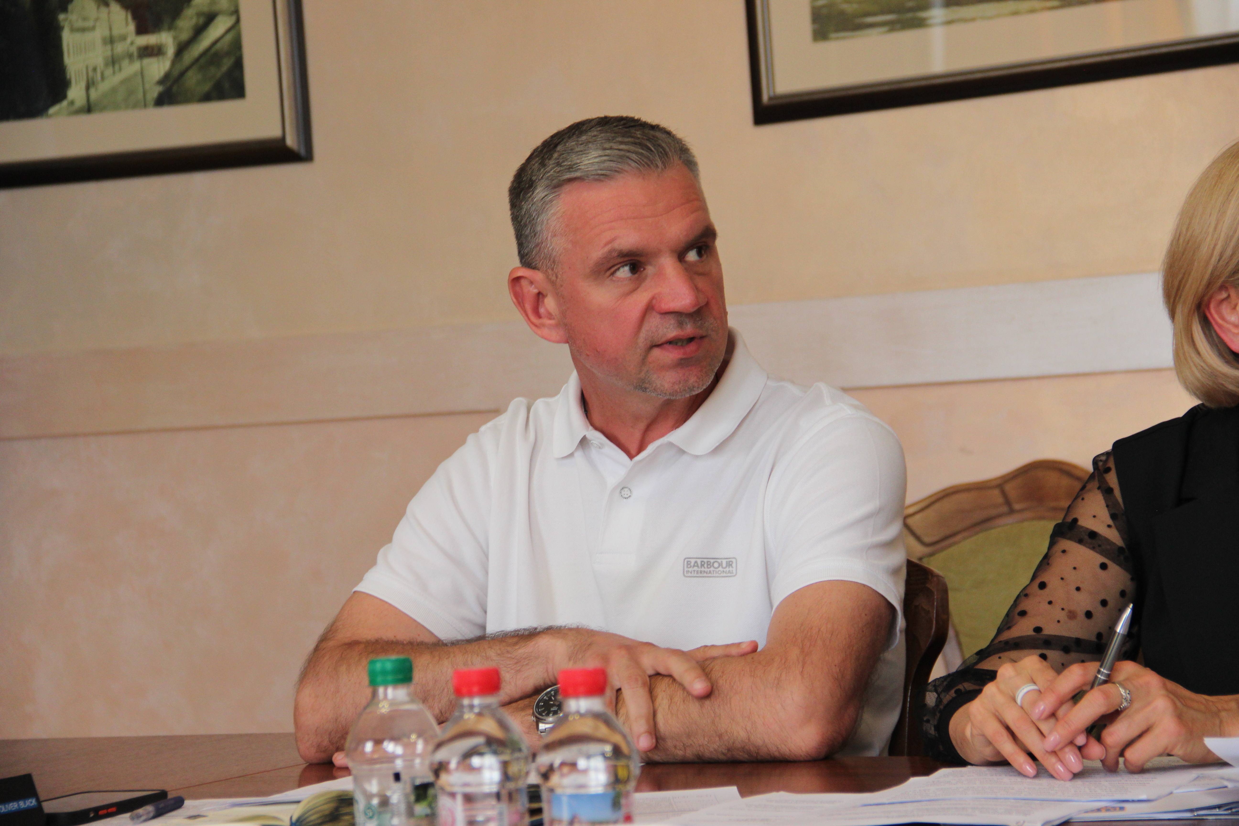 Наповнення місцевих бюджетів та скорочення податкового боргу : фінансова спроможність громад Закарпаття. Фото № 3/2