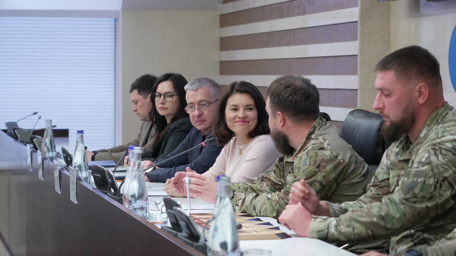 Представники 3-го армійського корпусу ЗСУ подякували ДПС за підтримку українських військових. Фото № 2/1