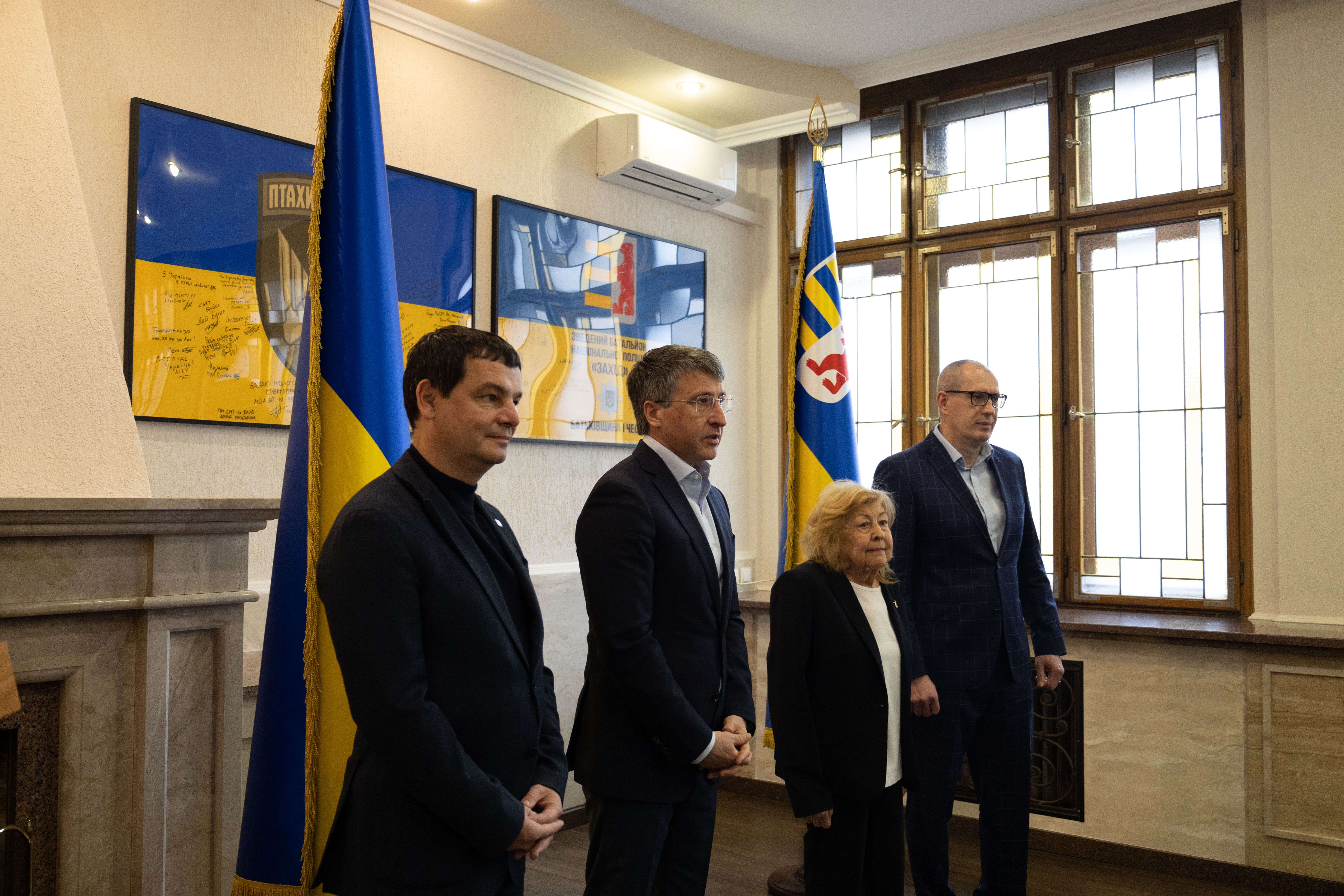 На Закарпатті відзначили переможців Всеукраїнського рейтингу «Сумлінні платники податків - 2025». Фото № 16/15